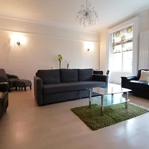 watergate-street-apartment-chester.hotelsin-chester.com/